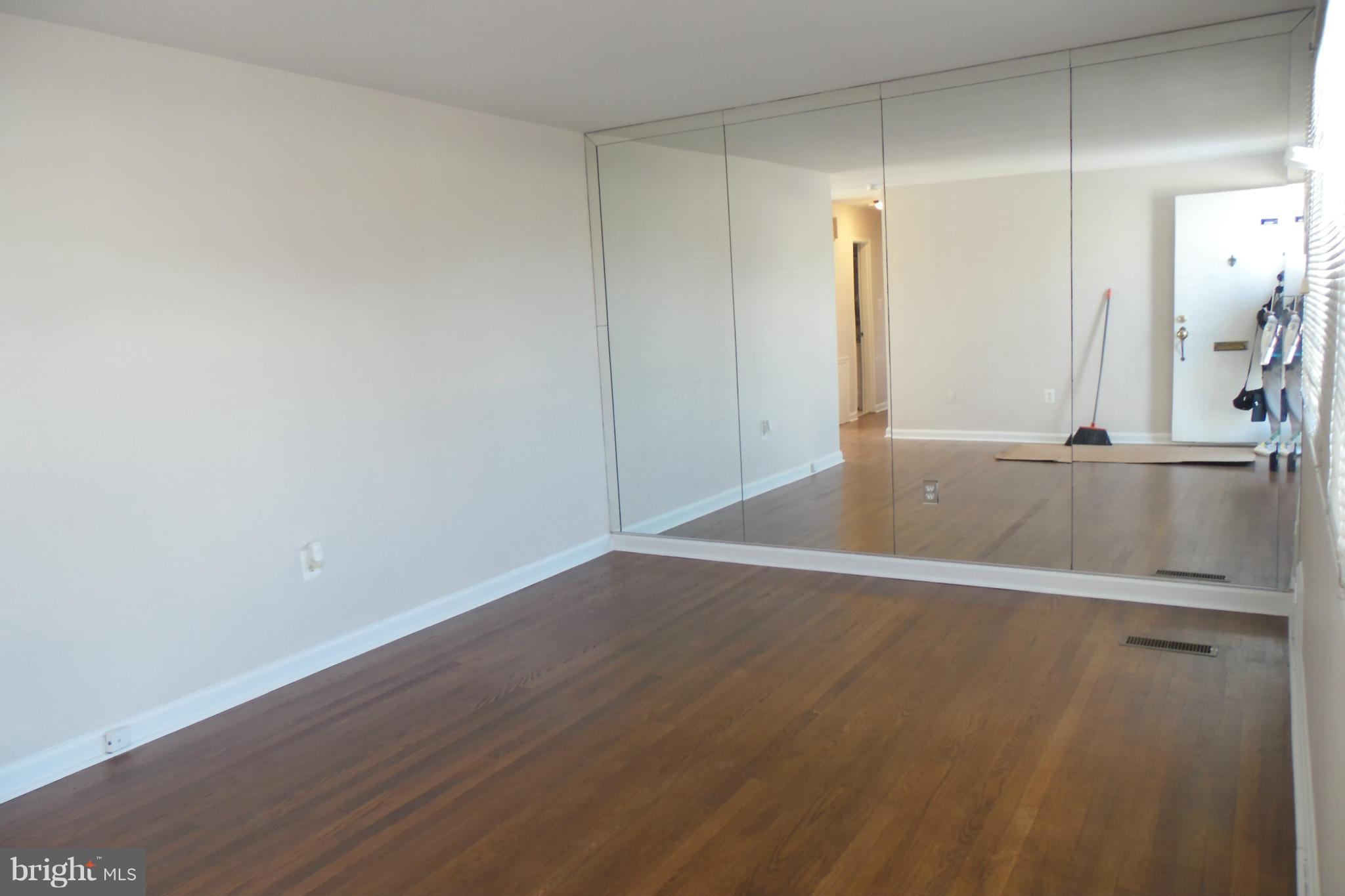 1303 Ray Road Hyattsville, MD 20782 - Photo 4 of 17