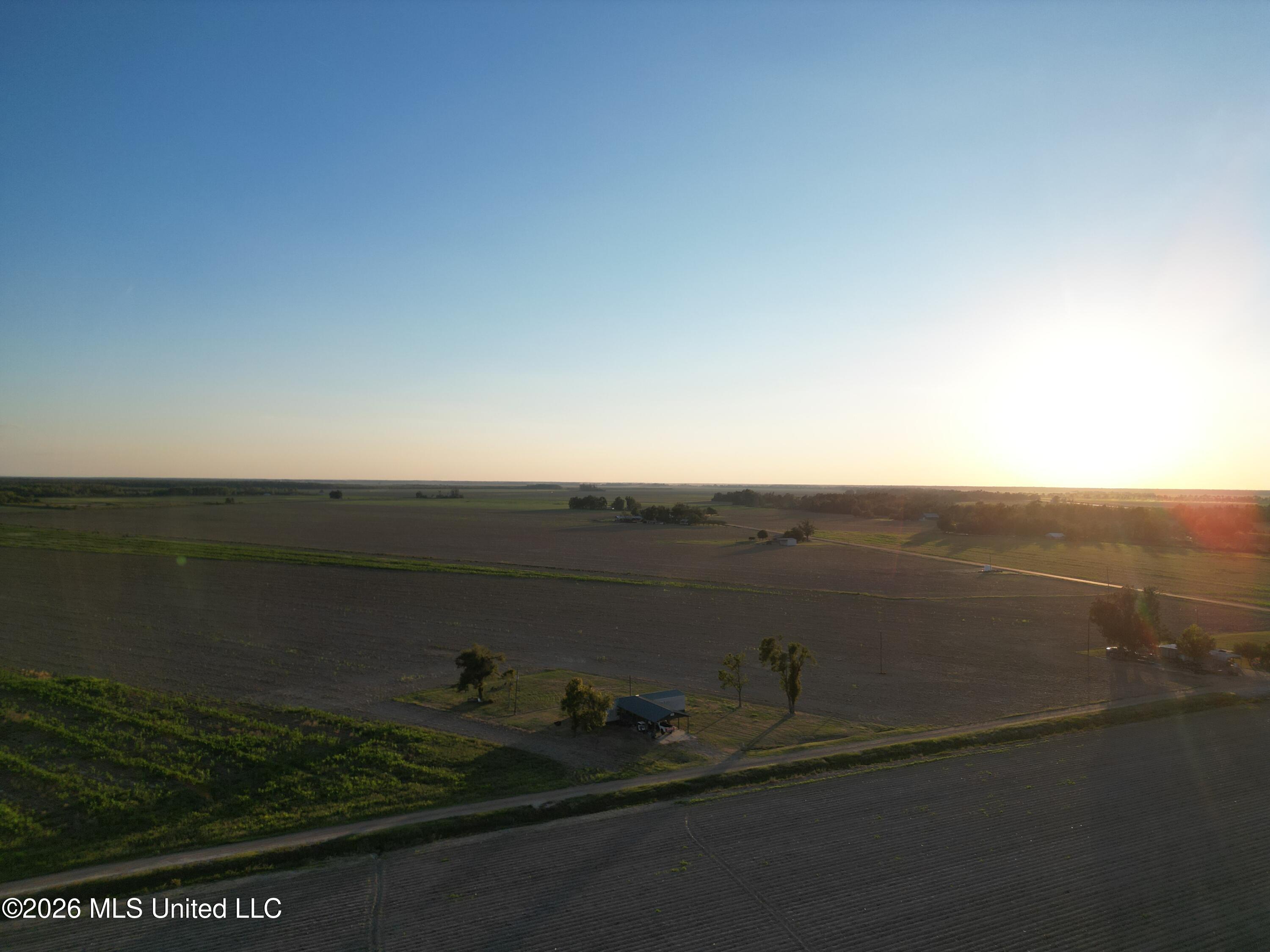 62 Nicholson Road Yazoo City, MS 39194 - Photo 2 of 24 DJI_0551