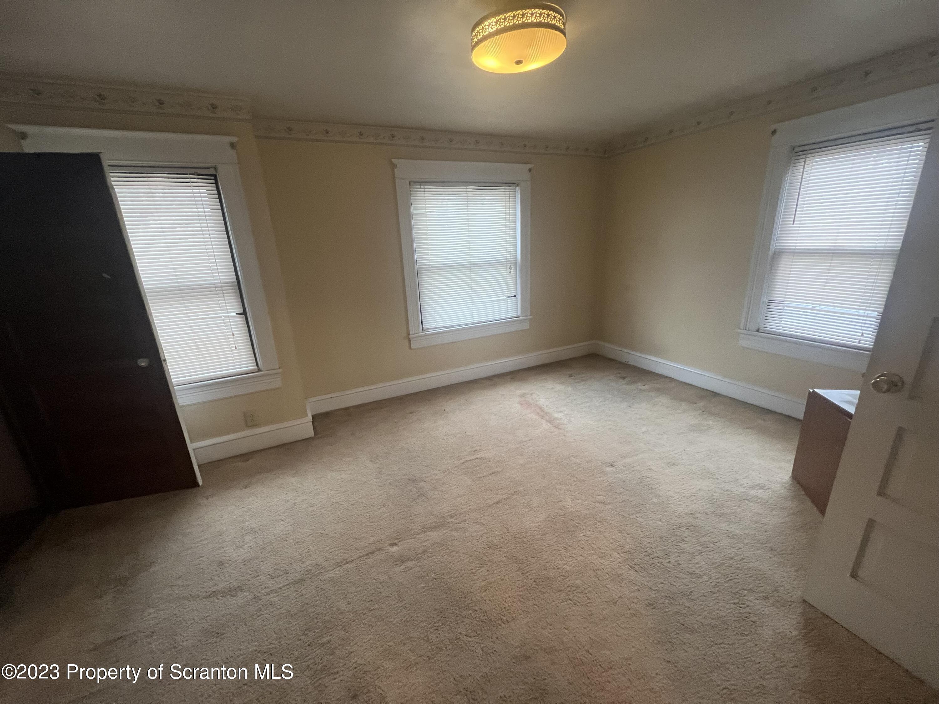 743 East Mountain Road Scranton, PA 18505 - Photo 13 of 21 Gallery Image 13