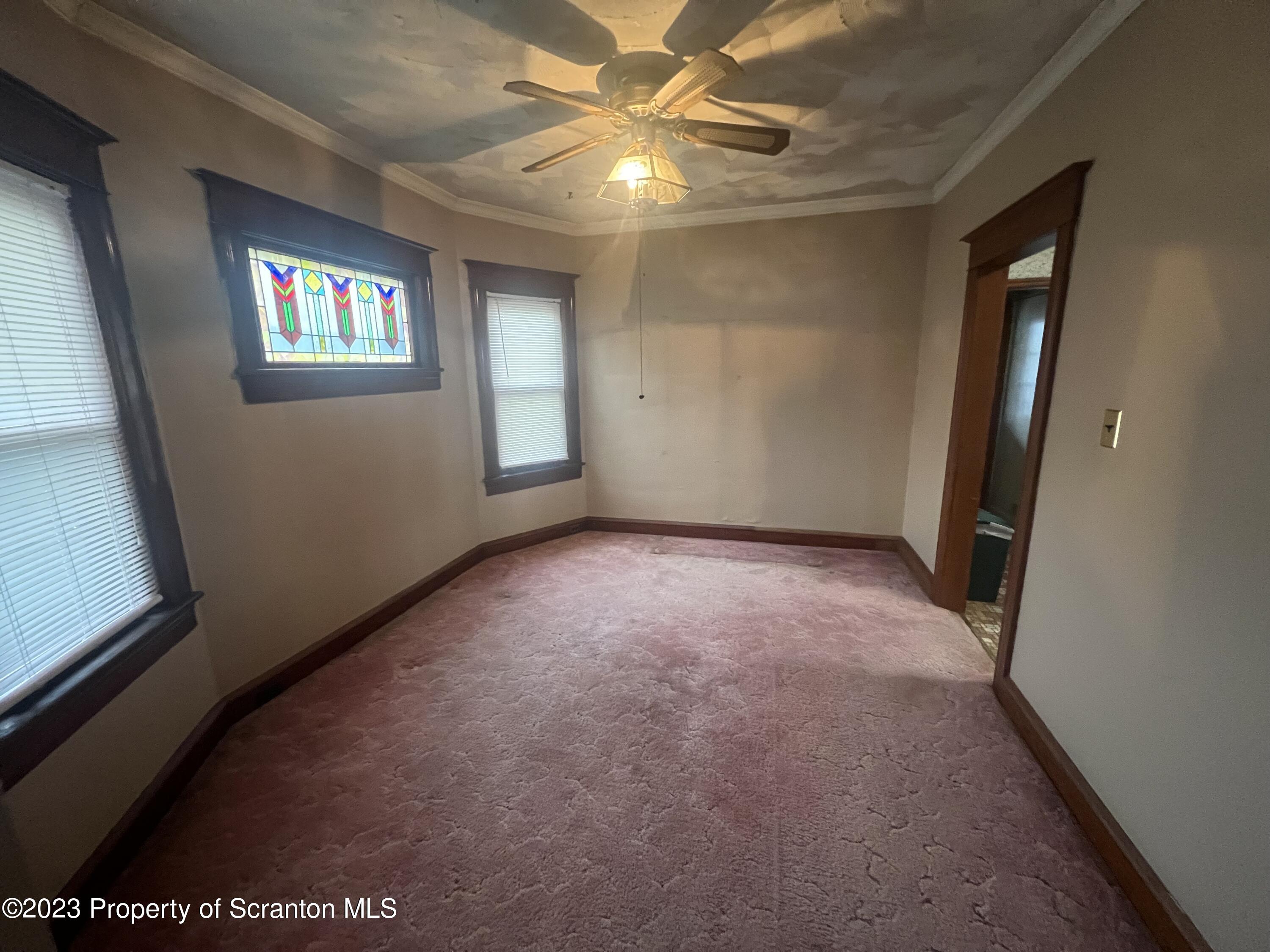 743 East Mountain Road Scranton, PA 18505 - Photo 7 of 21 Gallery Image 7