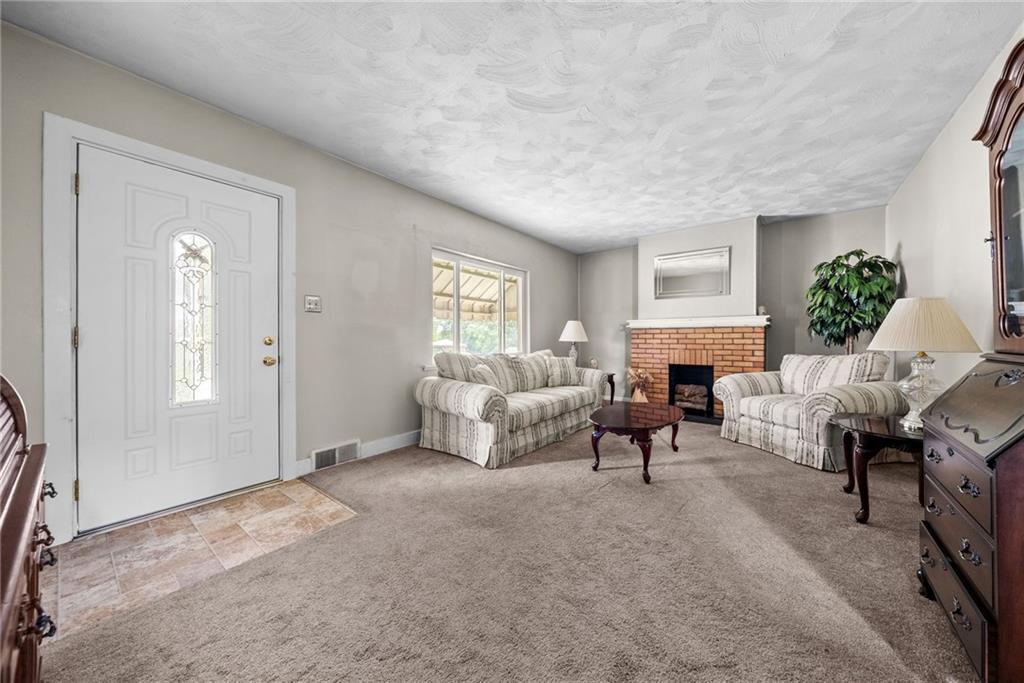 1069 Harding Street Bridgeville, PA 15017 - Photo 7 of 37 Gallery Image 7