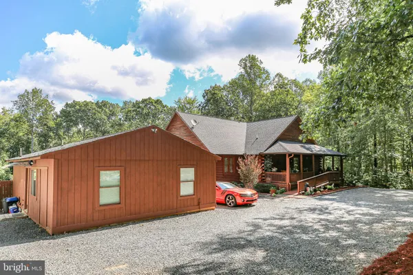 $730,000 | 4267 Trail Of Faith Court, Locust Grove, VA 22508