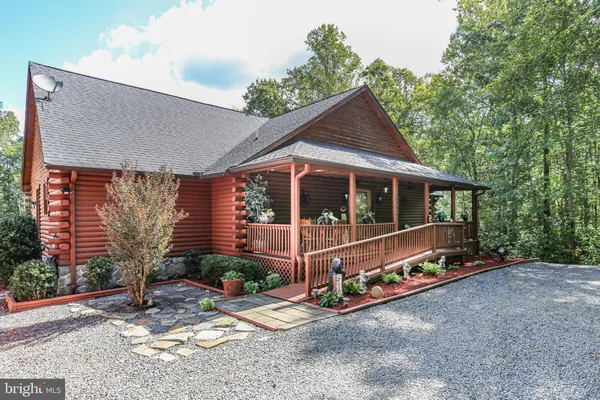 $730,000 | 4267 Trail Of Faith Court, Locust Grove, VA 22508