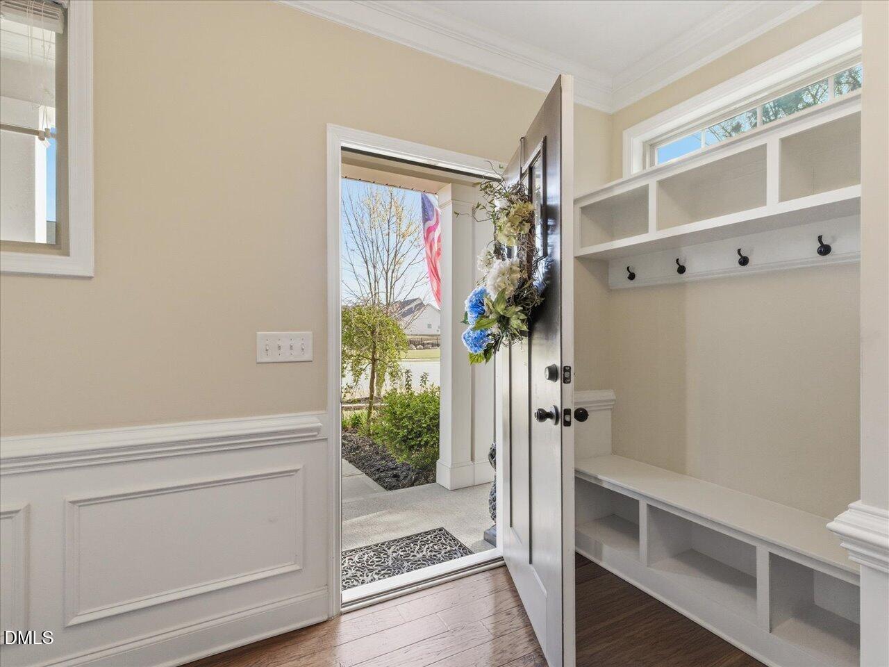 5324 Maplemoor Way Raleigh, NC 27616 - Photo 10 of 80 10-Foyer