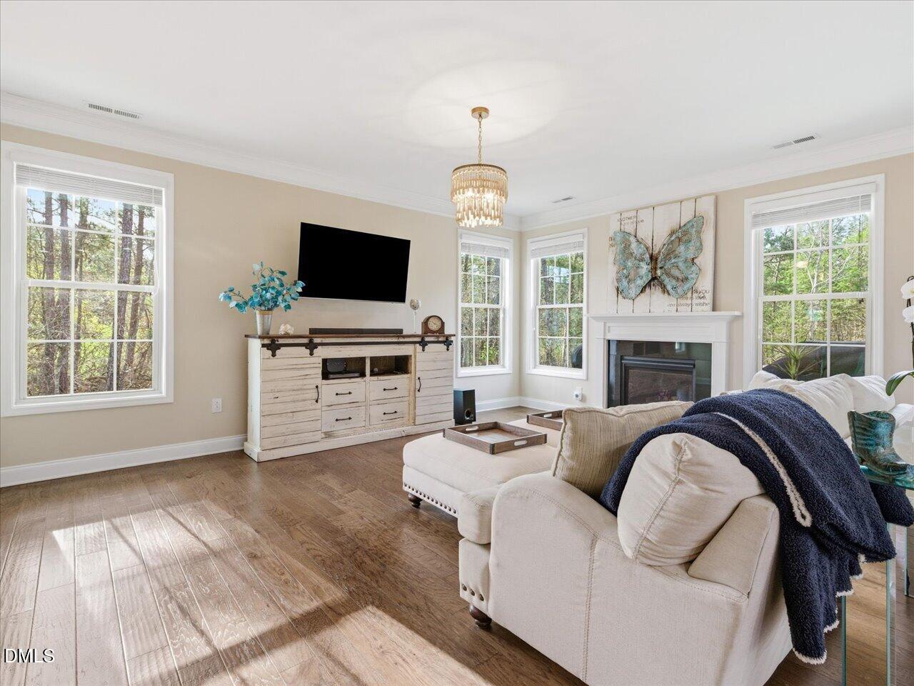 5324 Maplemoor Way Raleigh, NC 27616 - Photo 14 of 80 15-Living Room