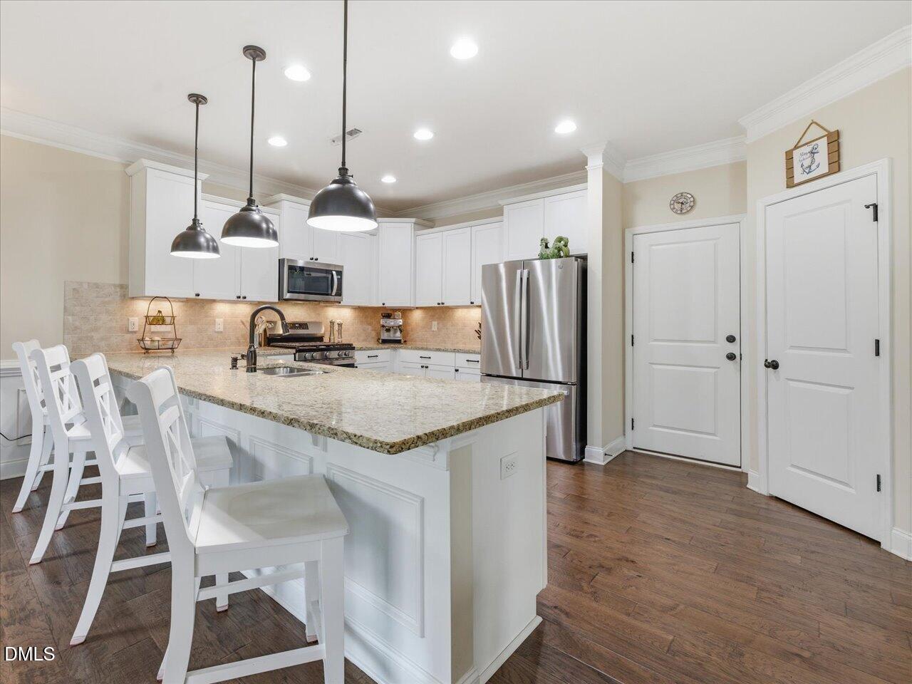 5324 Maplemoor Way Raleigh, NC 27616 - Photo 19 of 80 20-Kitchen