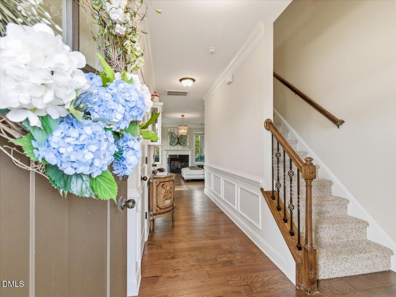 5324 Maplemoor Way Raleigh, NC 27616 - Photo 9 of 80 09-Foyer