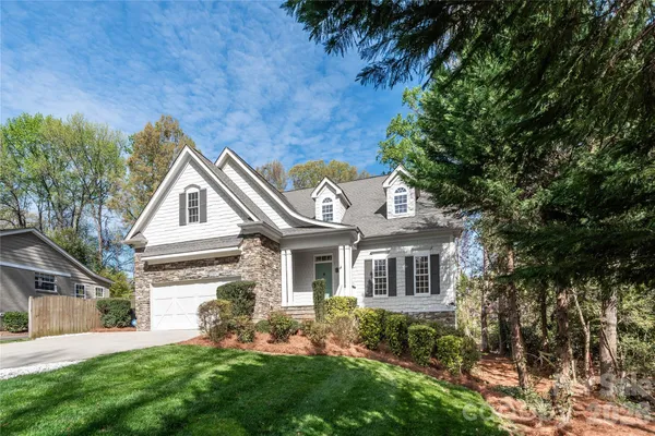 $1,599,000 | 939 Linda Lane, Charlotte, NC 28211