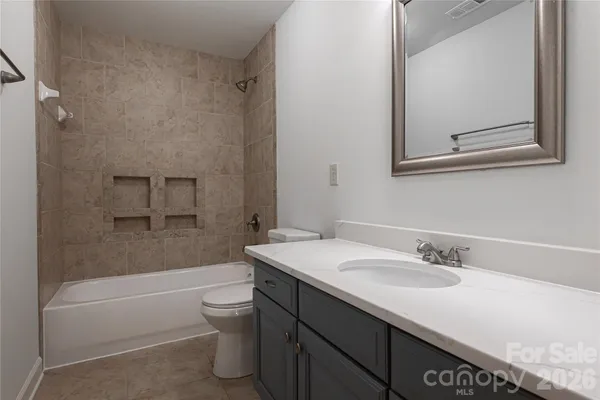 $1,599,000 | 939 Linda Lane, Charlotte, NC 28211