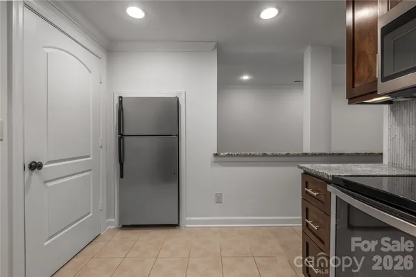 $1,599,000 | 939 Linda Lane, Charlotte, NC 28211