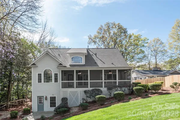 $1,599,000 | 939 Linda Lane, Charlotte, NC 28211