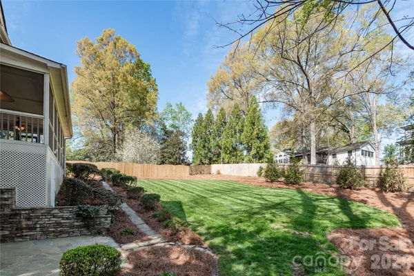 $1,599,000 | 939 Linda Lane, Charlotte, NC 28211