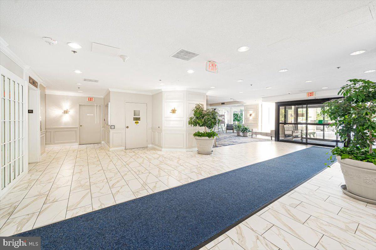 15101 Interlachen Drive, Unit 1807 Silver Spring, MD 20906 - Photo 6 of 50