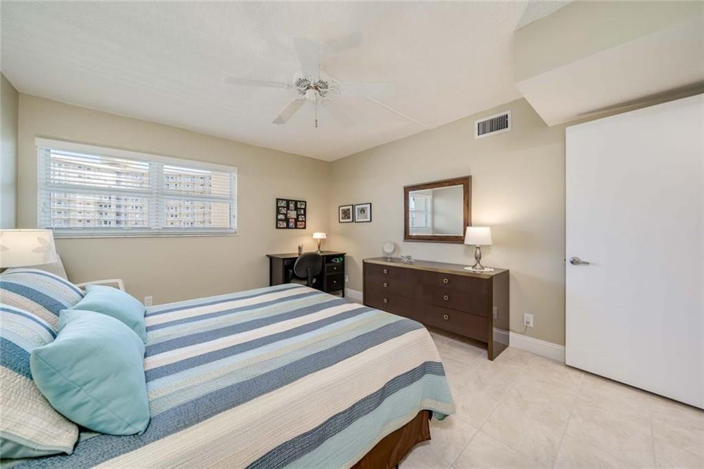 299 North Riverside Drive, Unit 604 Pompano Beach, FL 33062 - Photo 20 of 33 seville 604-11