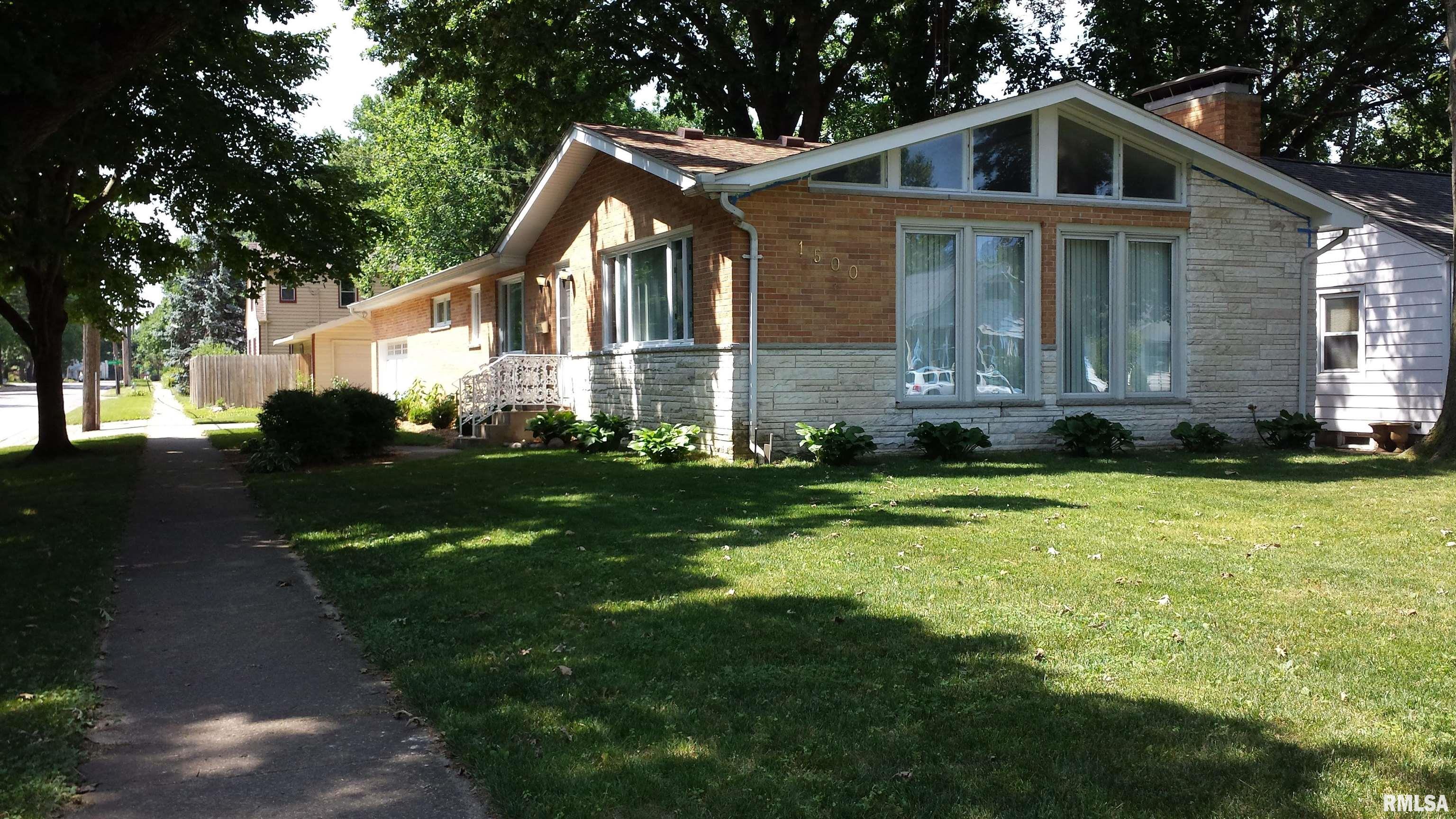 1500 West Governor Street Springfield, IL 62704 - Photo 2 of 21