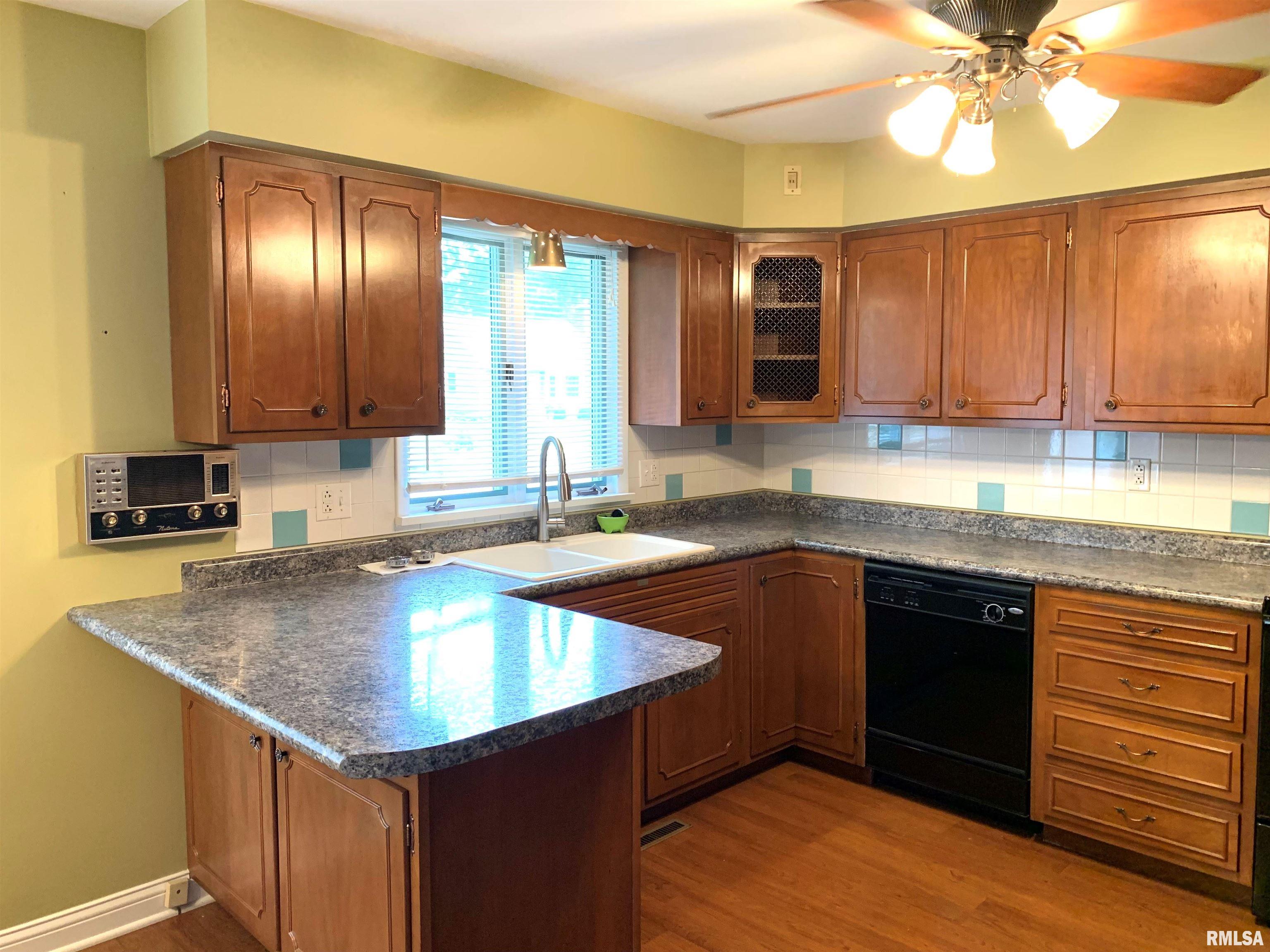 1500 West Governor Street Springfield, IL 62704 - Photo 8 of 21
