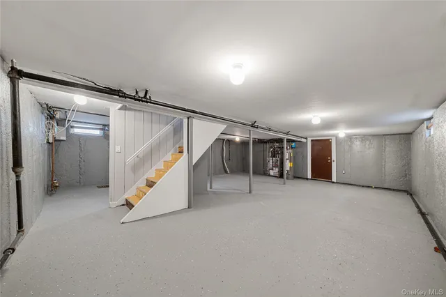 $700,000 | 141 Booth Street, Hempstead, NY 11550