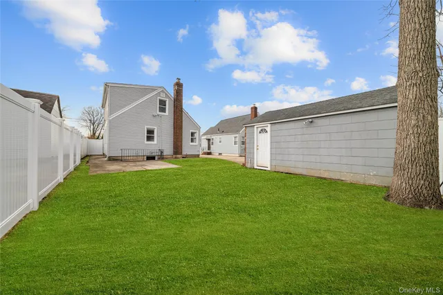 $700,000 | 141 Booth Street, Hempstead, NY 11550