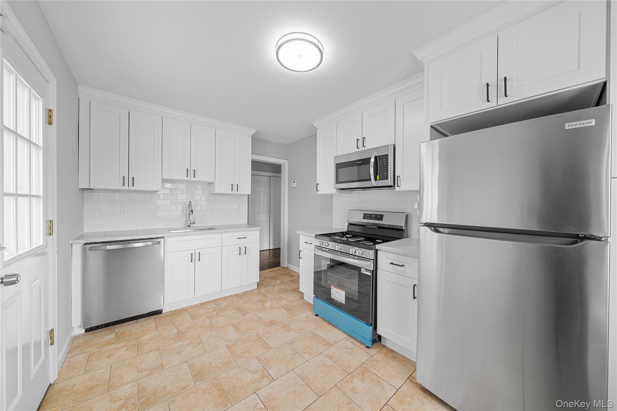 141 Booth Street Hempstead, NY 11550 - Photo 10 of 17