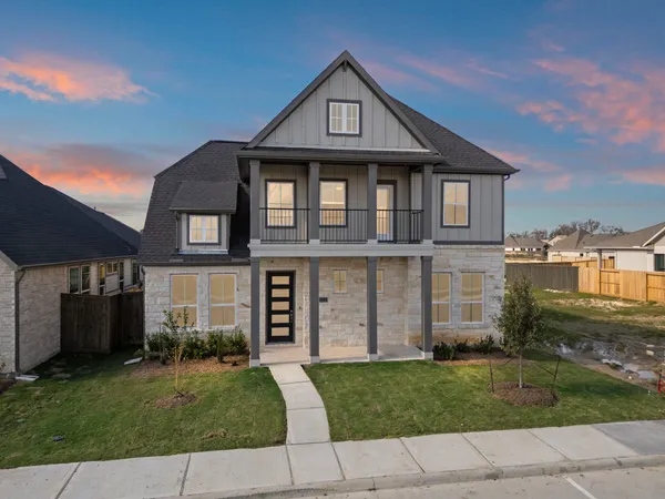 $475,990 | 12115 Canal Vw Boulevard, Mont Belvieu, TX 77523