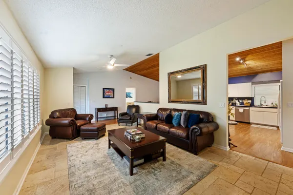 $3,900 | 756 Juniper Place, Wellington, FL 33414