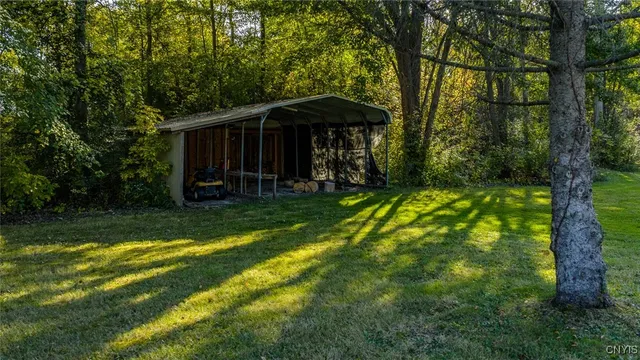 $265,000 | 8175 Caughdenoy Road, Clay, NY 13041