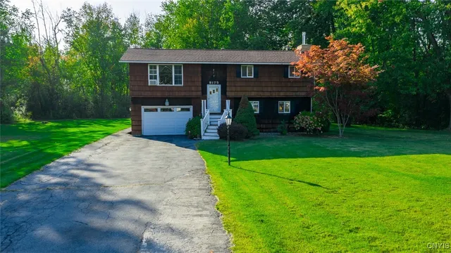 $265,000 | 8175 Caughdenoy Road, Clay, NY 13041