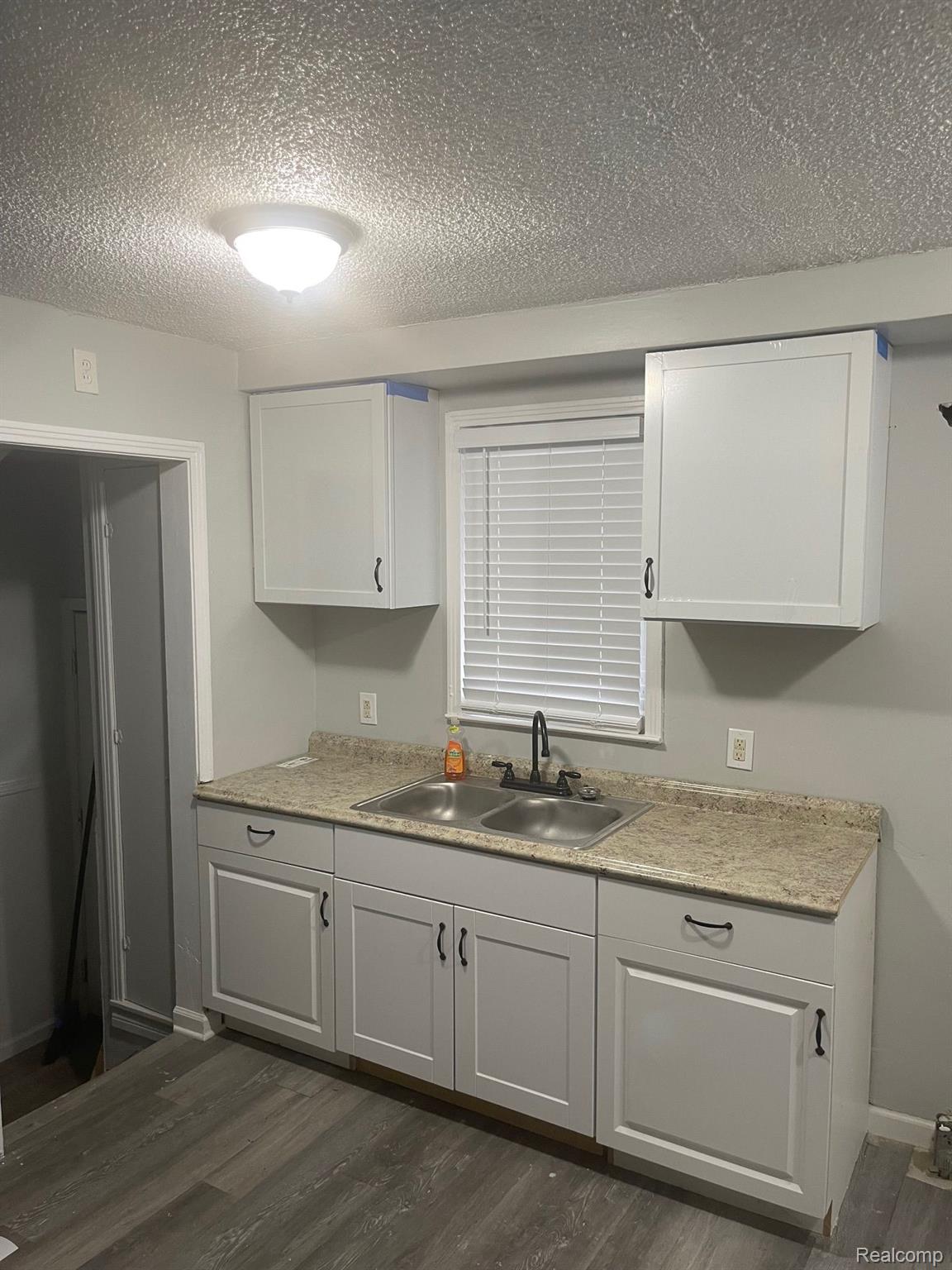 28362 Glenwood Street Inkster, MI 48141 - Photo 2 of 16 Gallery Image 2