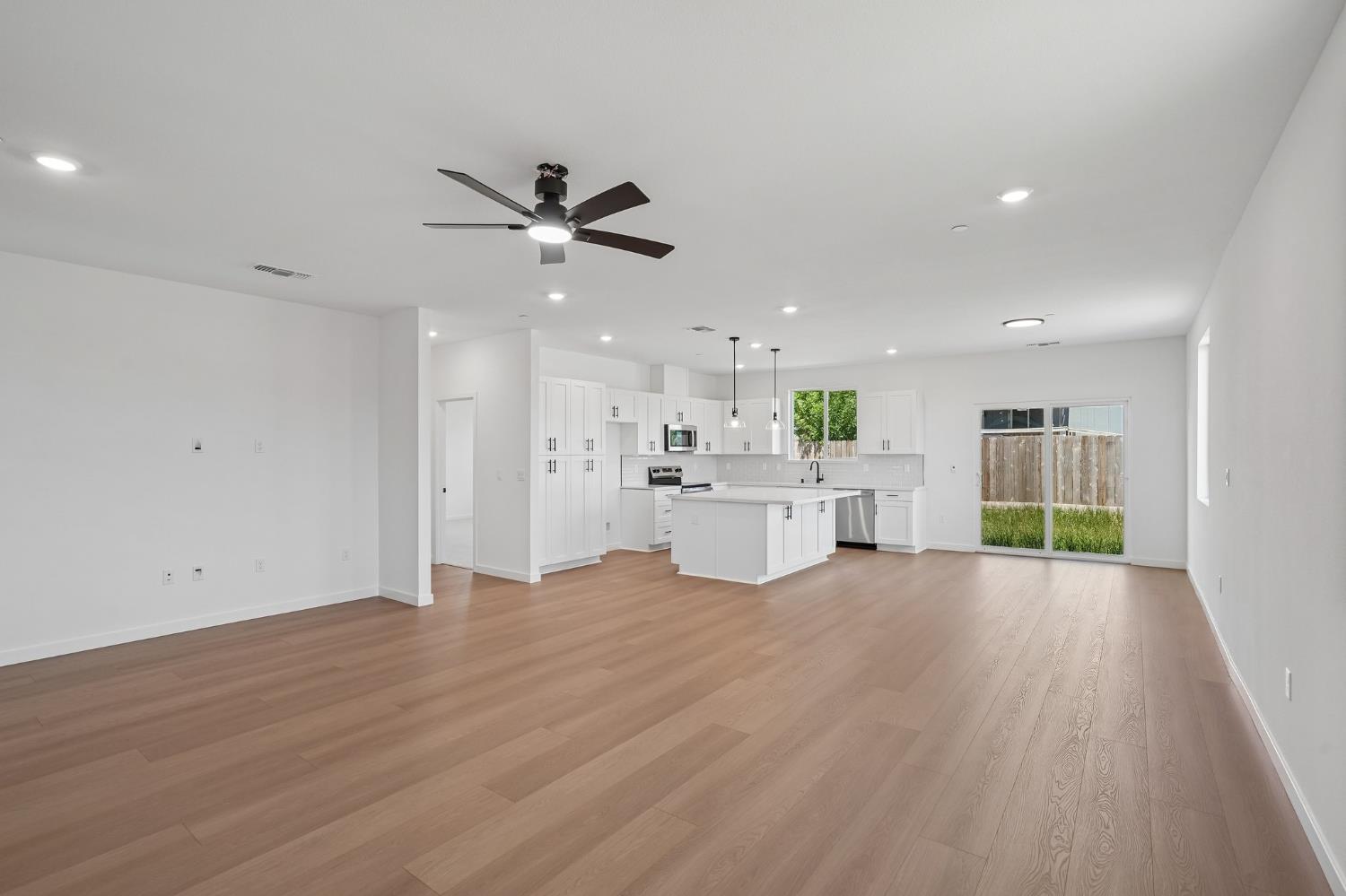 1639 Hansen Ranch Road Olivehurst, CA 95961 - Photo 9 of 48