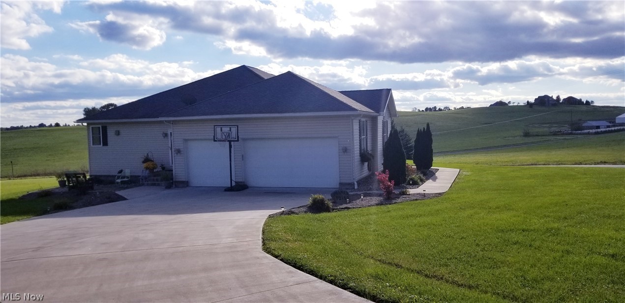 70153 Crescent Road St. Clairsville, OH 43950 - Photo 5 of 31