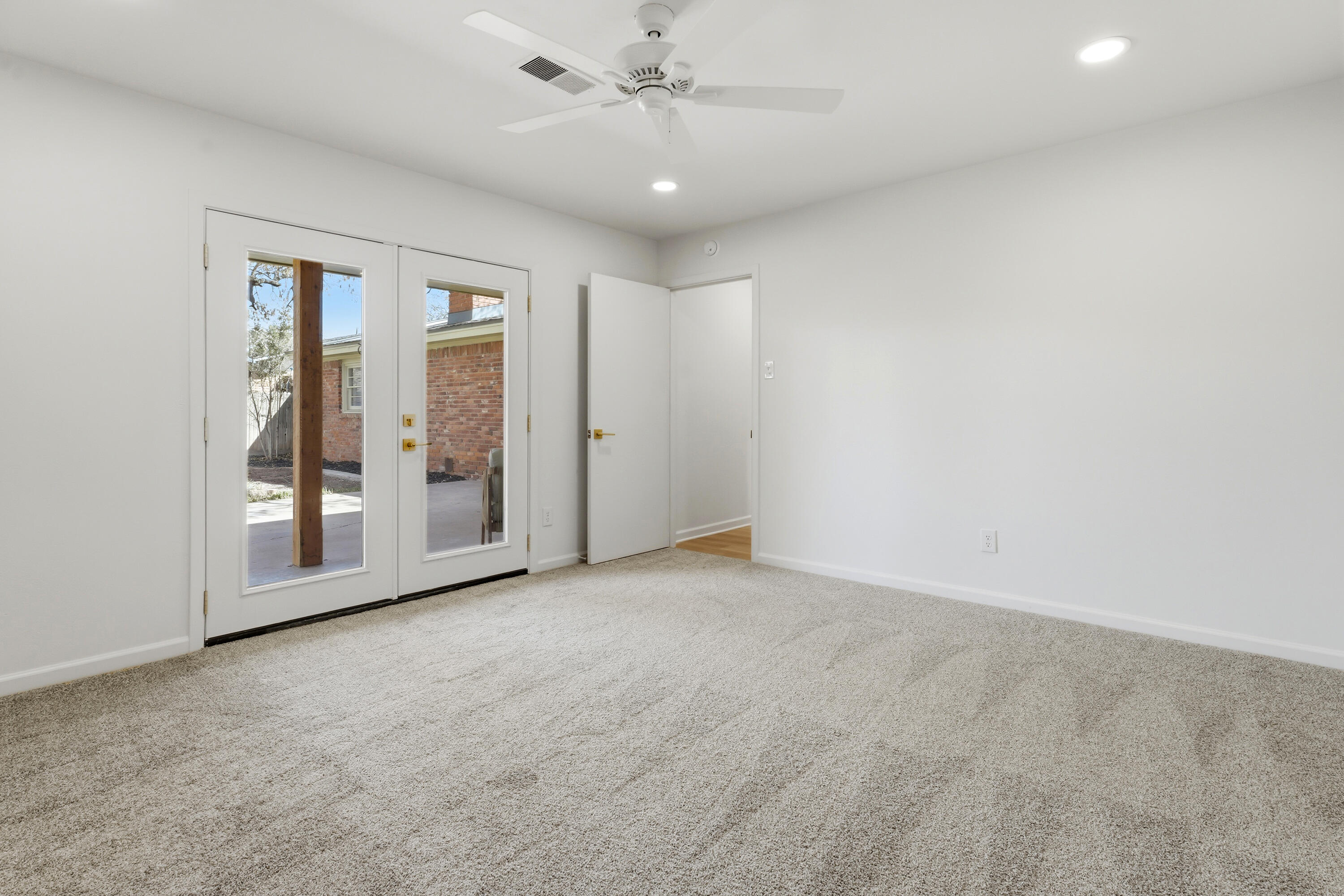 3414 62nd Street Lubbock, TX 79413 - Photo 15 of 28 IMG_5939