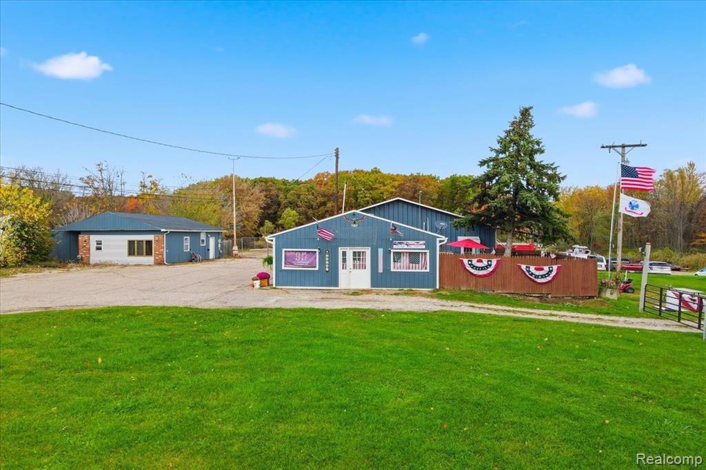 4718 Davison Road Lapeer, MI 48446 - Photo 1 of 36