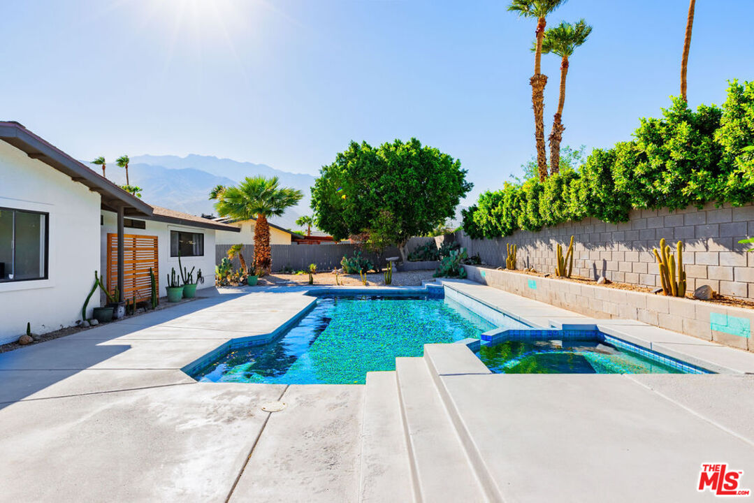 1250 East Delgado Road Palm Springs, CA 92262 - Photo 28 of 30