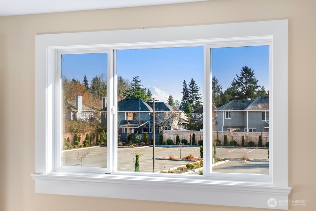 3903 Northeast 21st Street Renton, WA 98056 - Photo 18 of 38