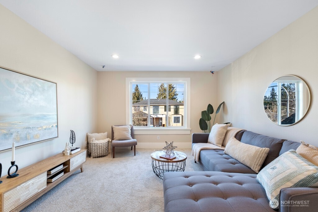 3903 Northeast 21st Street Renton, WA 98056 - Photo 25 of 38