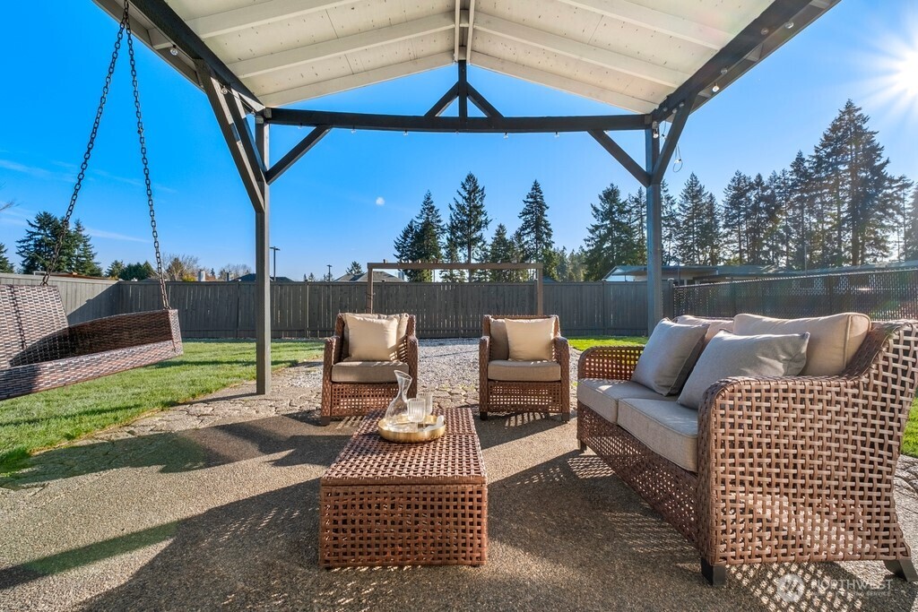 3903 Northeast 21st Street Renton, WA 98056 - Photo 30 of 38