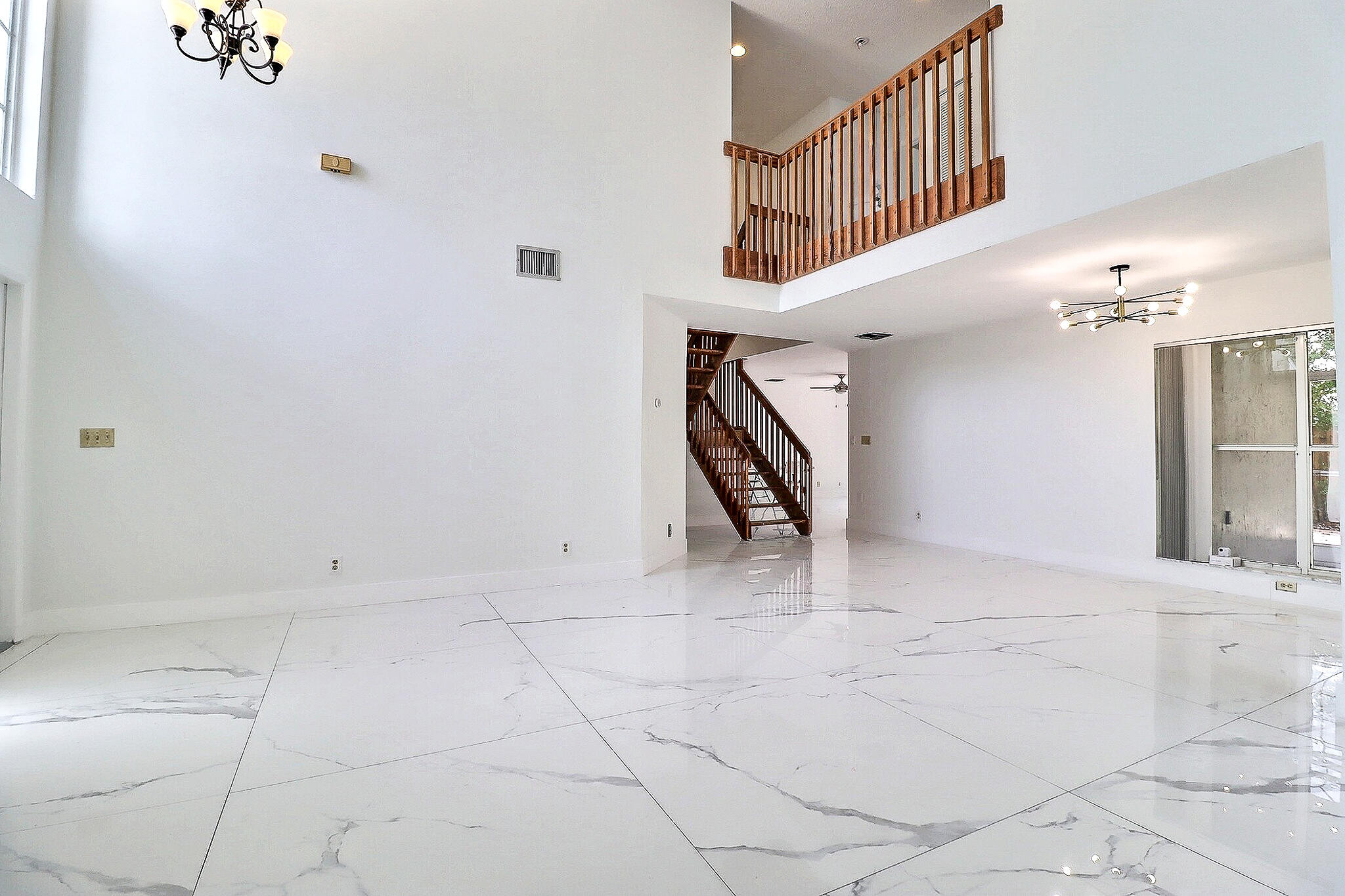 9401 Aegean Drive Boca Raton, FL 33496 - Photo 11 of 27 Living Room