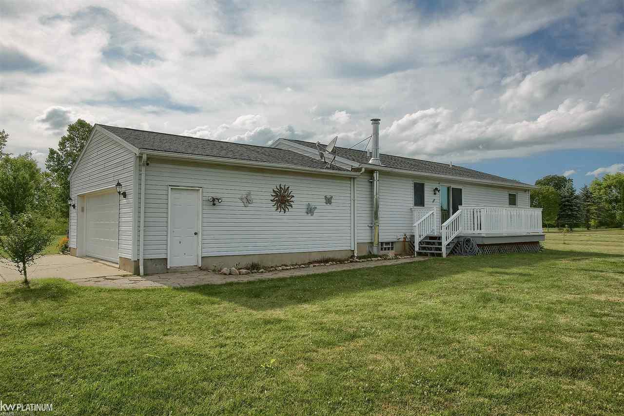 1954 Berville Road Allenton, MI 48002 - Photo 27 of 29 50019285-26.JPG