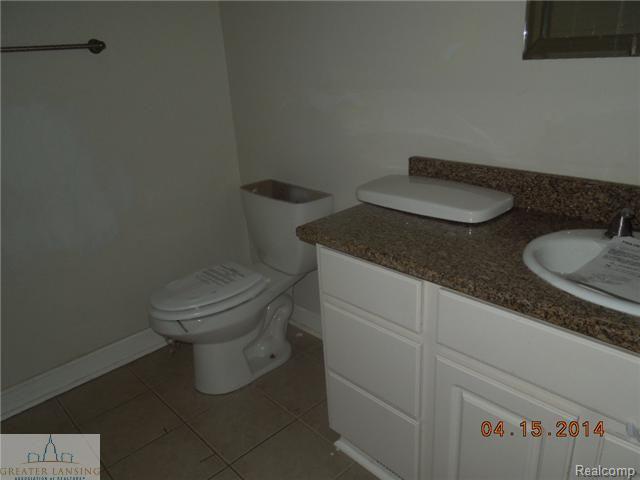 2220 East Allen Road Howell, MI 48855 - Photo 12 of 13 Bathroom