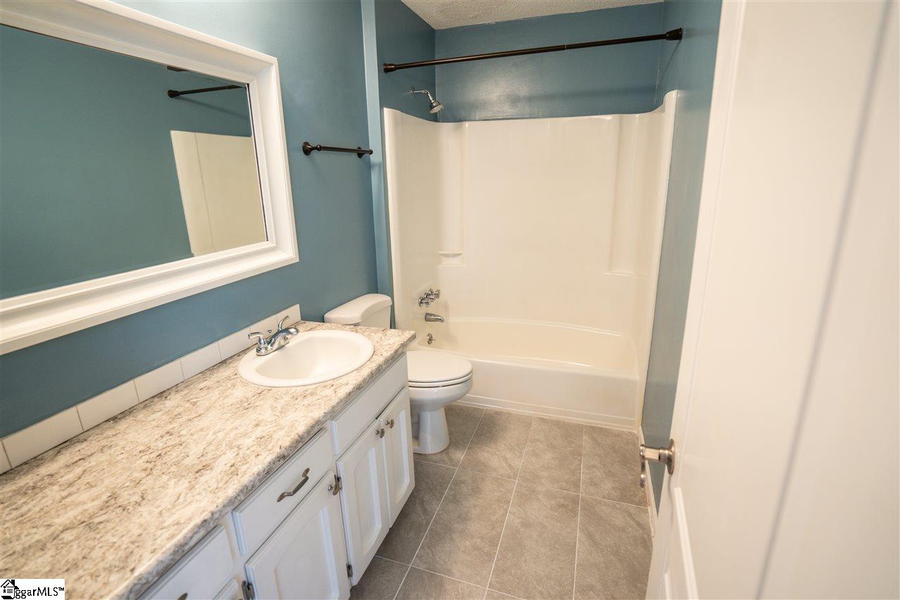 177 Lake Front Road Inman, SC 29349 - Photo 7 of 23
