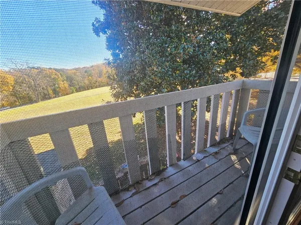 $167,500 | 3753 Heathrow Drive, Winston-Salem, NC 27127