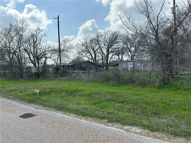 $50,000 | 9872 County Road 132, Somerville, TX 77879