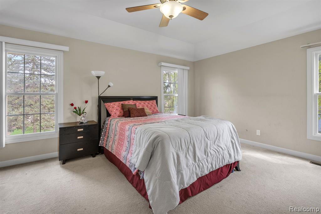 6476 North Beck Road Canton, MI 48187 - Photo 16 of 33