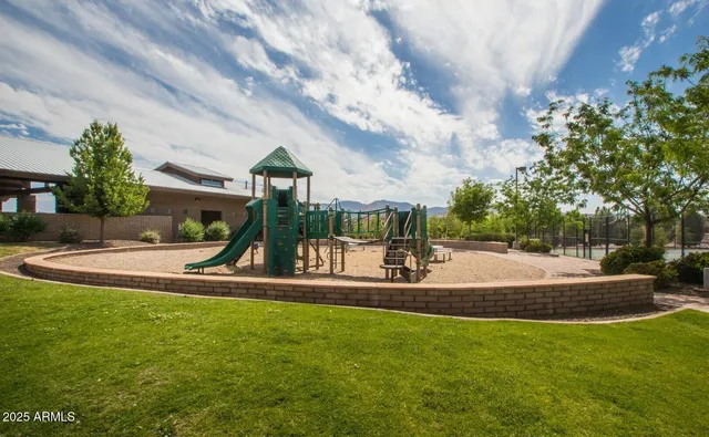 $585,000 | 823 North Morales Street, Dewey, AZ 86327