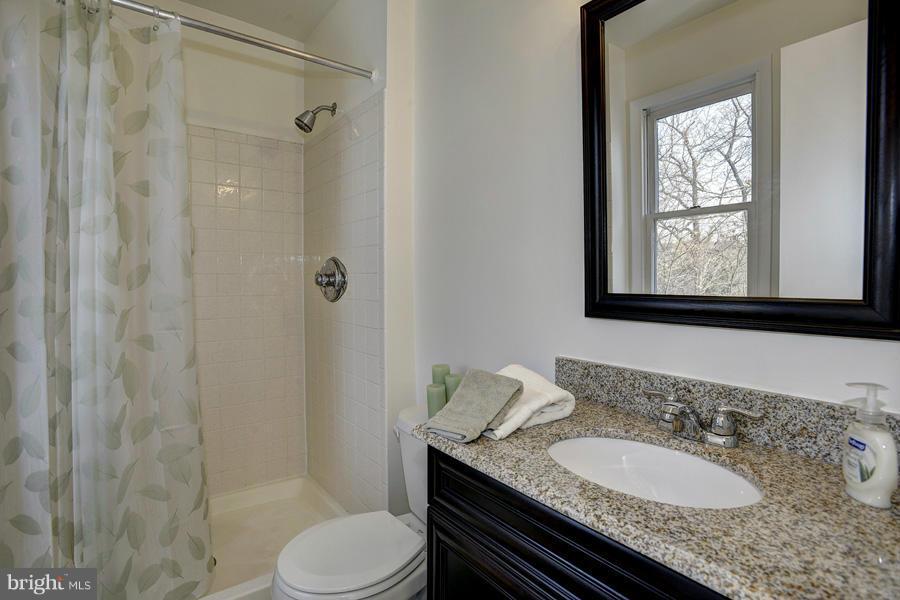 9034 Saffron Lane Silver Spring, MD 20901 - Photo 21 of 30 Bath (Master)