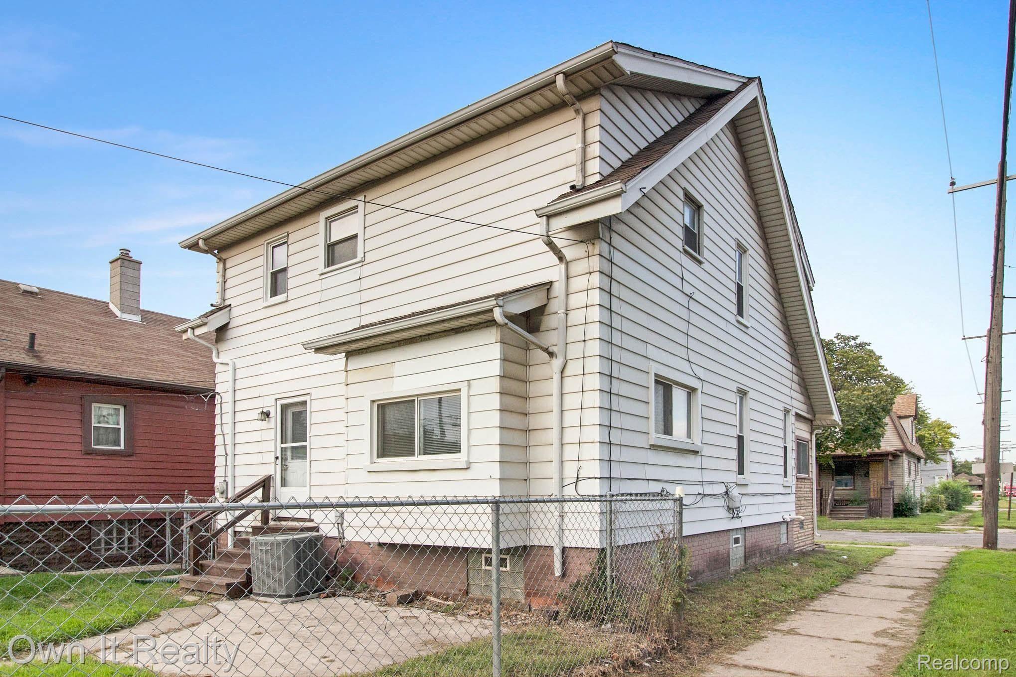 64 Pine Street River Rouge, MI 48218 - Photo 22 of 23 IMG_8329.jpg