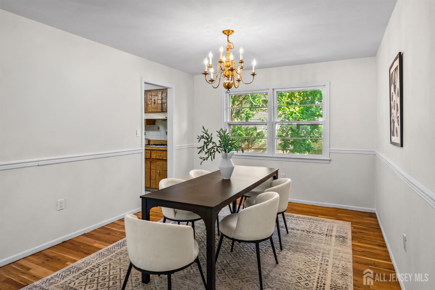 17 Meredith Road Edison, NJ 08817 - Photo 10 of 37