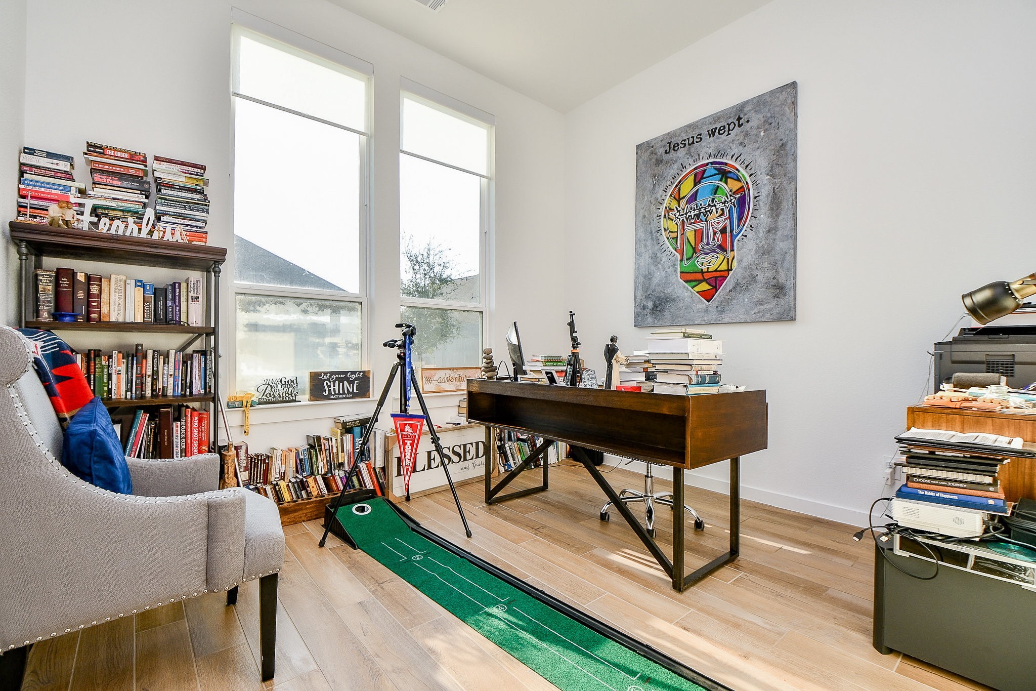 5102 Pomegranate Path Manvel, TX 77578 - Photo 17 of 33 a living room with furniture a rug and a window