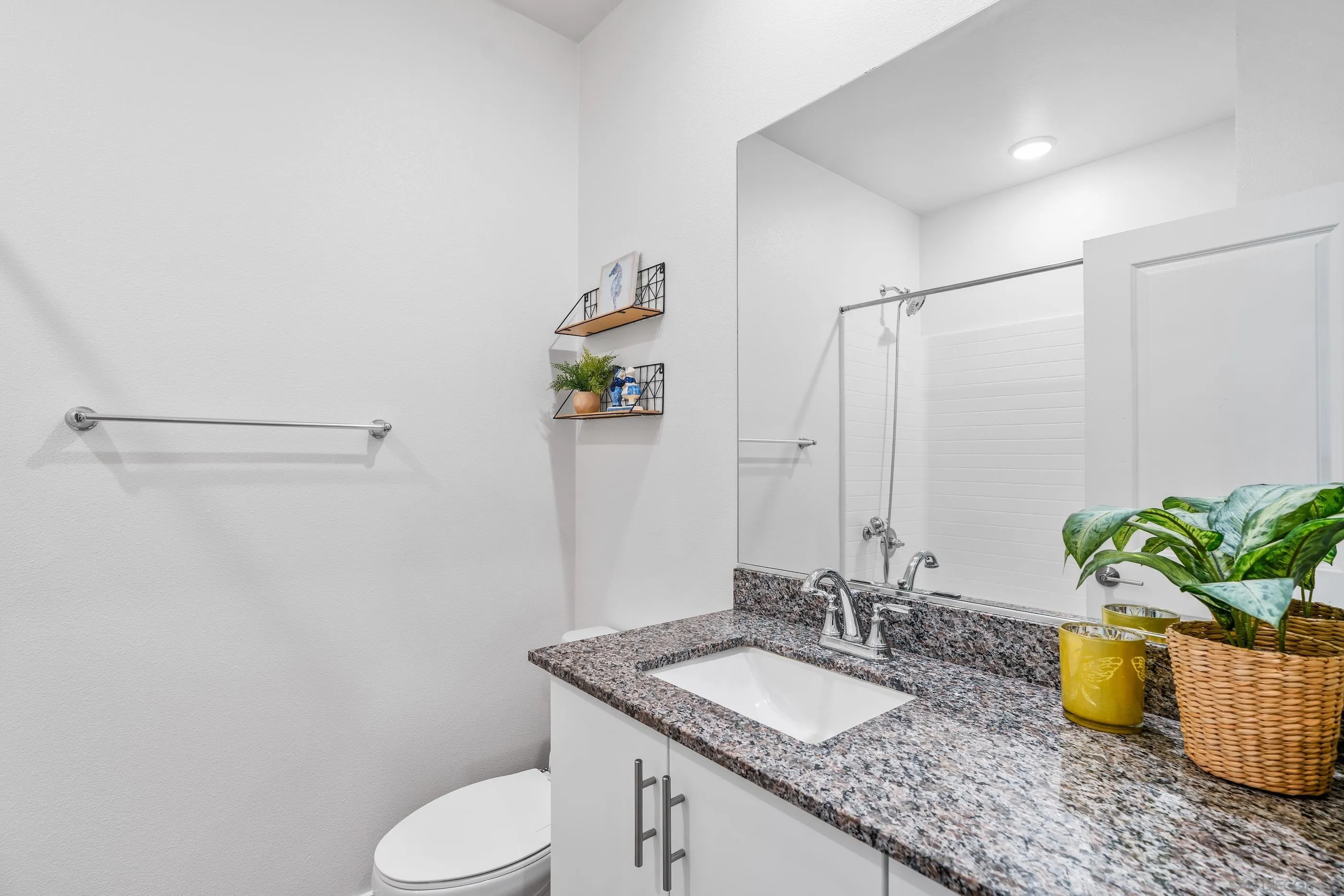 35111 Cooper Place Fallbrook, CA 92028 - Photo 14 of 48 Gallery Image 14