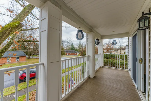 $3,400 | 80 Vanderbilt Avenue, Saratoga Springs, NY 12866